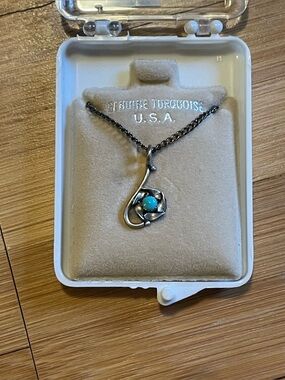 Vintage sterling silver turquoise necklace